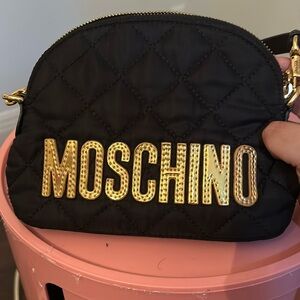 Moschino crossbody 2023